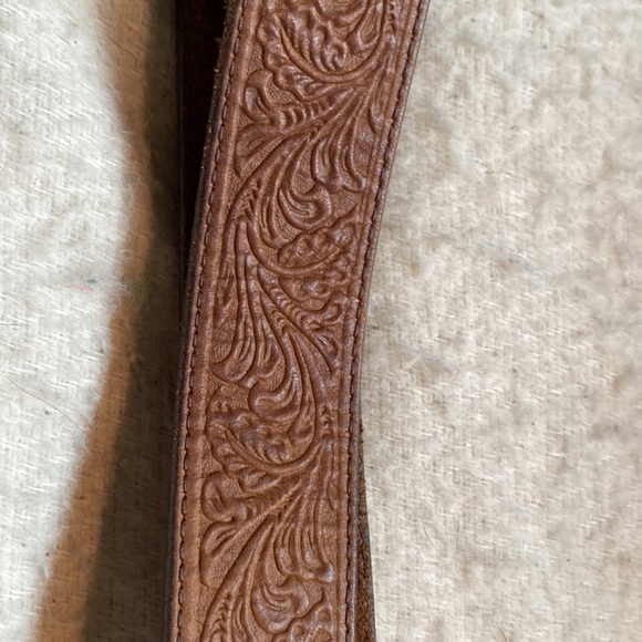 Leather belt - Picture 5 of 7